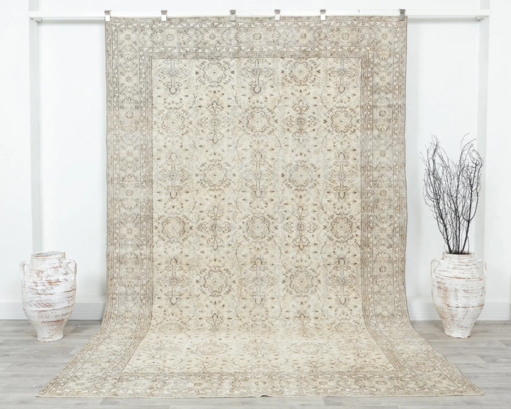 Beige Turkish Oushak Rug 6'8" x 10'1" Hand-Knotted