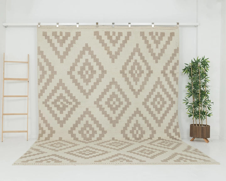 Beige Turkish Oushak Rug 8' 4" x 11' 10" Hand-Knotted | No. VR49762