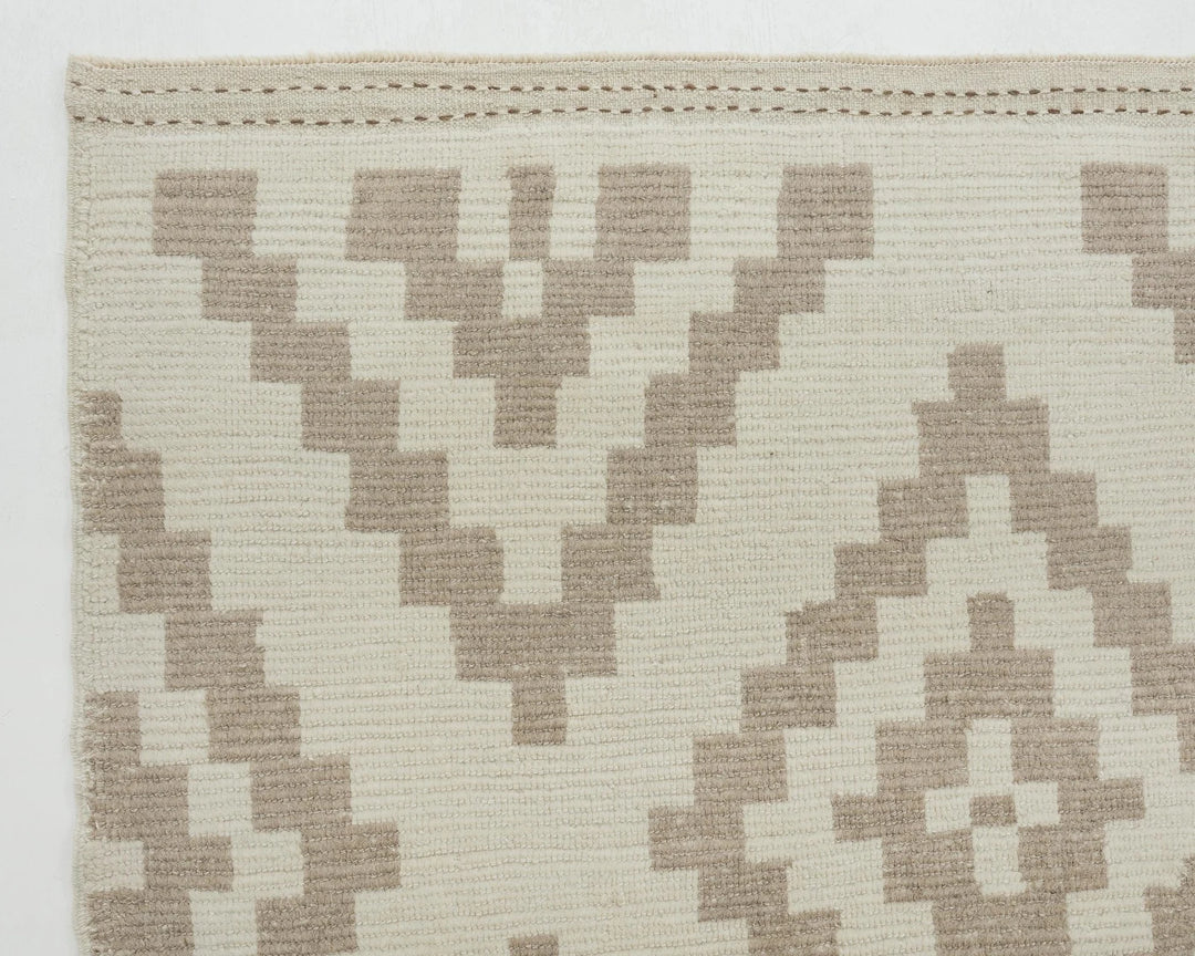 Beige Turkish Oushak Rug 8' 4" x 11' 10" Hand-Knotted | No. VR49762