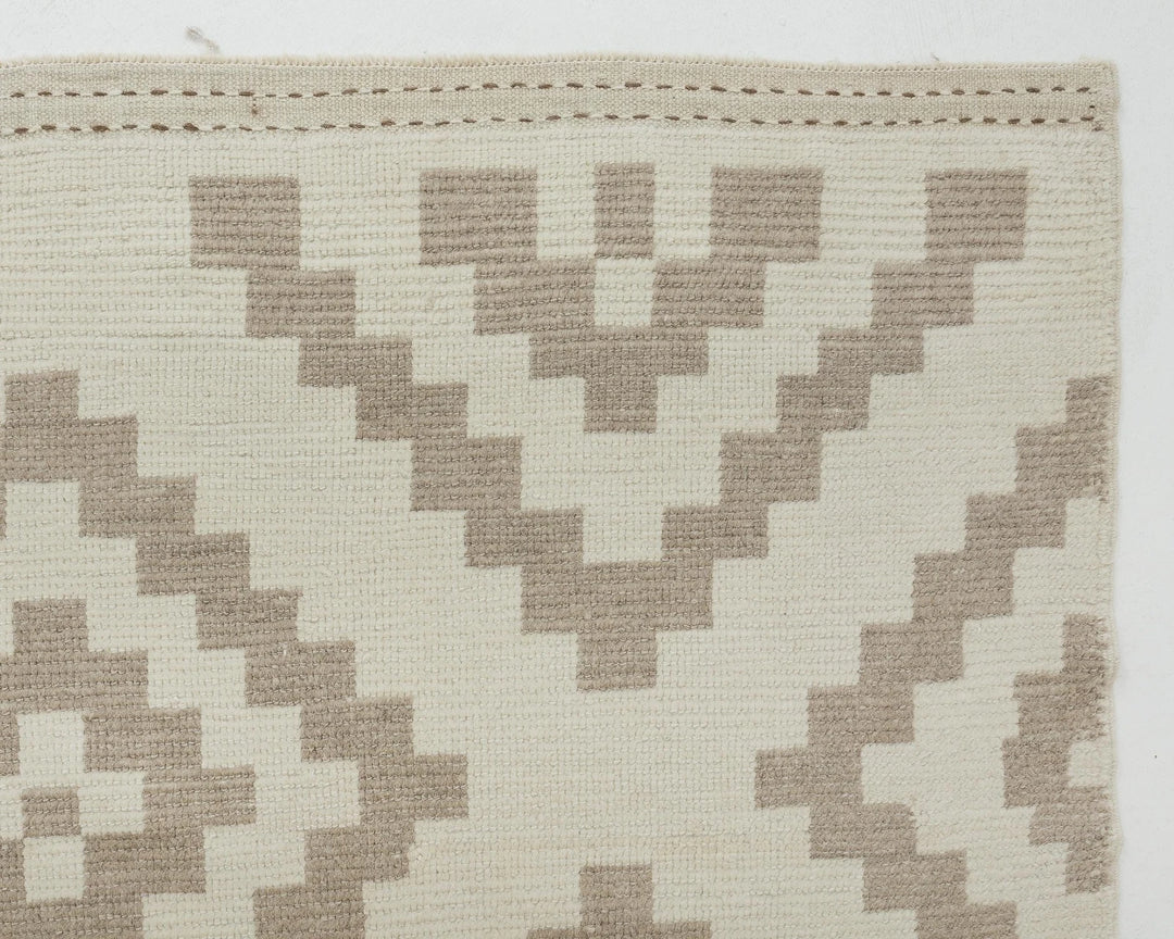 Beige Turkish Oushak Rug 8' 4" x 11' 10" Hand-Knotted | No. VR49762