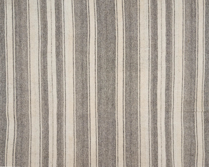 Gray Kilim Rug 6' 1" x 8' 6" | No. VR50262