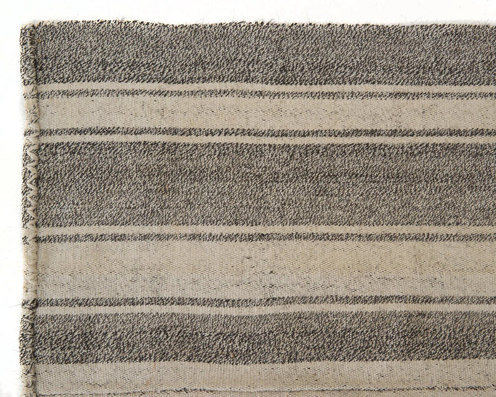 Gray Kilim Rug 6' 1" x 8' 6" | No. VR50262
