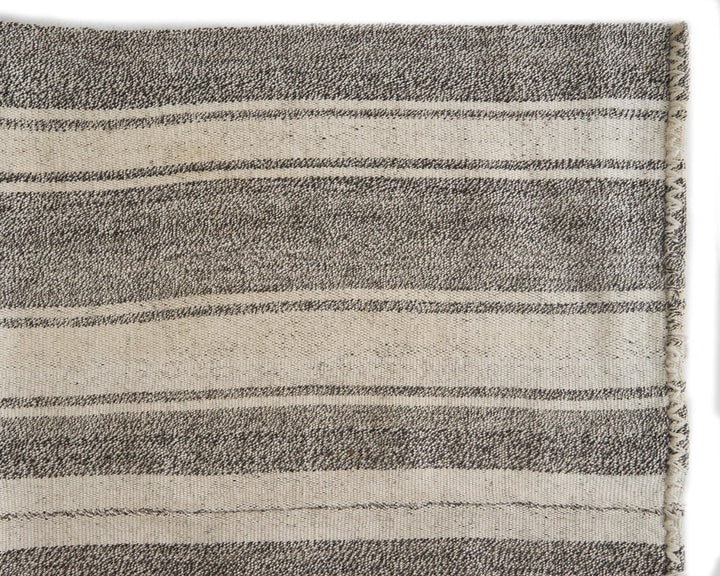 Gray Kilim Rug 6' 1" x 8' 6" | No. VR50262