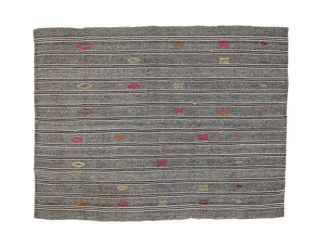 Gray Kilim Rug 5' 7" x 7' 3" | No. VR50426