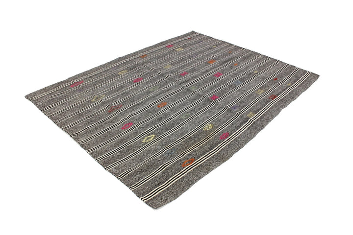 Gray Kilim Rug 5' 7" x 7' 3" | No. VR50426