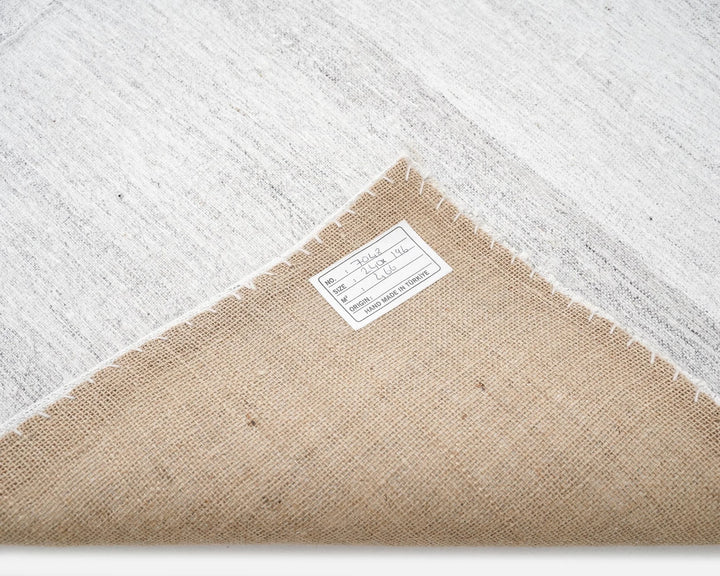 White Kilim Rug 6' 5" x 7' 10" | No. VR50502