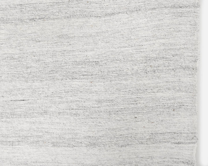White Kilim Rug 6' 5" x 7' 10" | No. VR50502