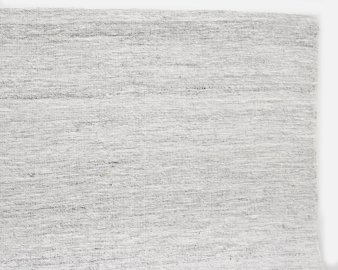 White Kilim Rug 6' 5" x 7' 10" | No. VR50502