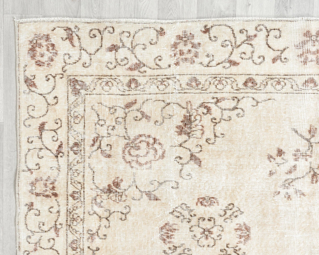 Multicolor Turkish Oushak Rug 6'5" x 9'7" Hand-Knotted | No. VR50537