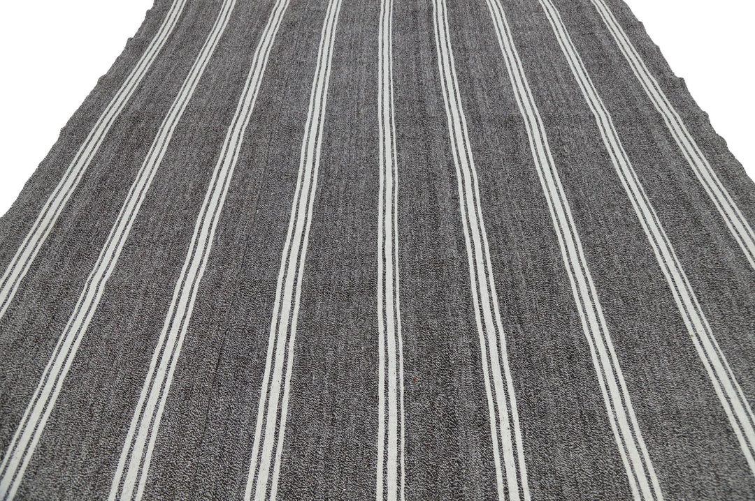 Gray Kilim Rug 8' 4" x 10' 10" | No. VR50597