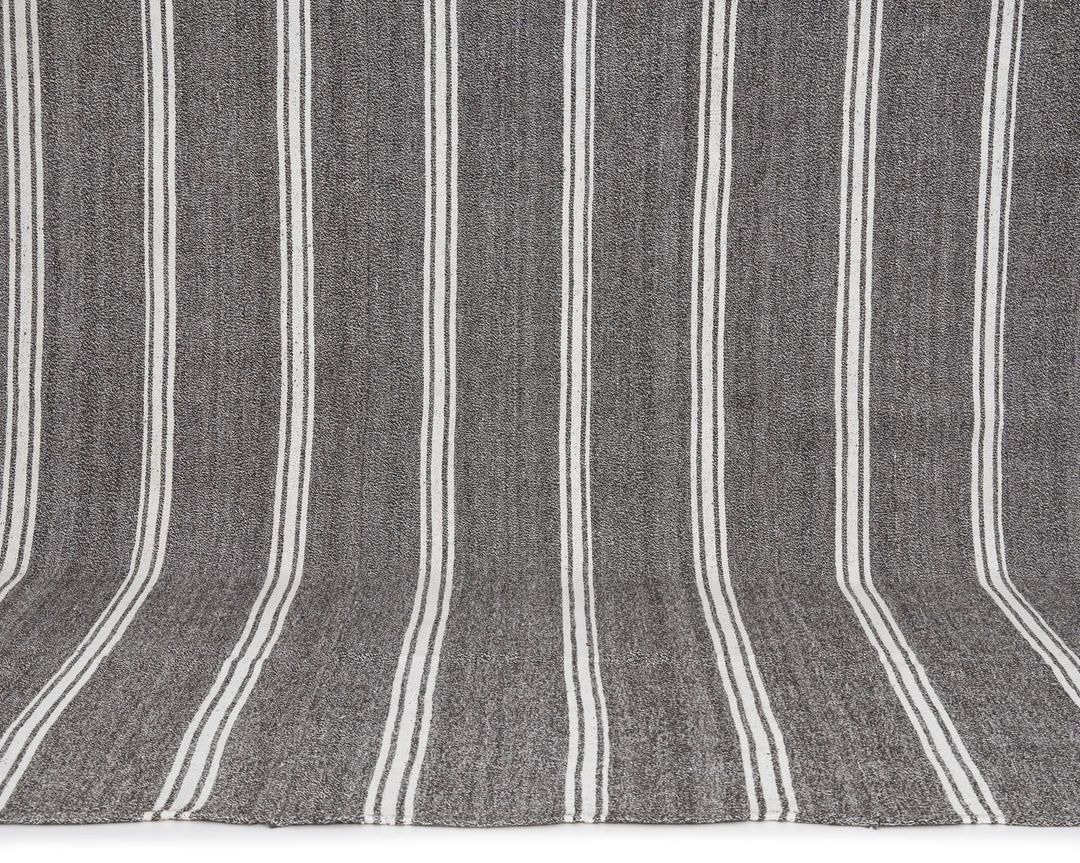 Gray Kilim Rug 8' 4" x 10' 10" | No. VR50597