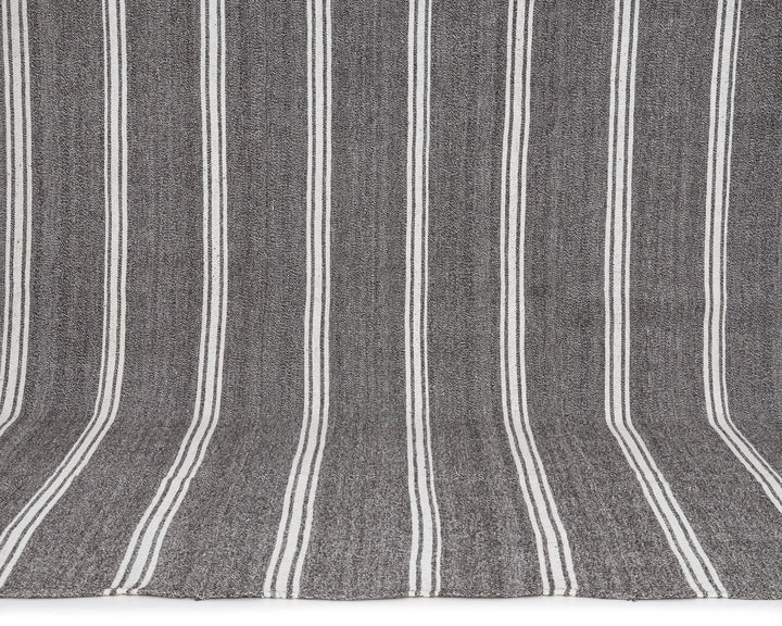 Gray Kilim Rug 8' 4" x 10' 10" | No. VR50597
