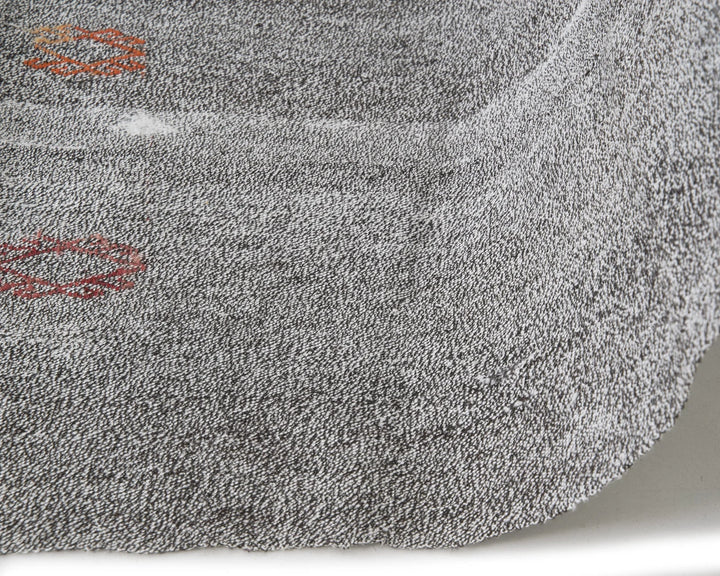 Gray Turkish Kilim Rug 2'7" x 15'7" Flat-Weave | No. VR50681