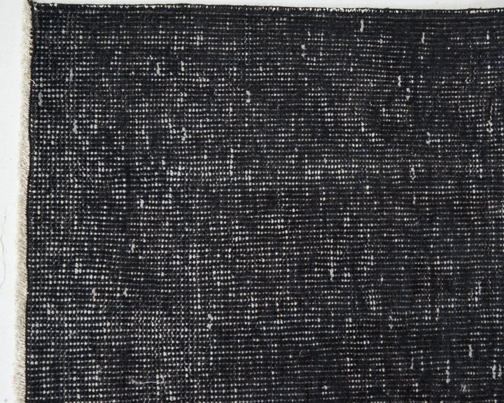 Black Oushak Rug 4' 8" x 8' 5" | No. VR50936