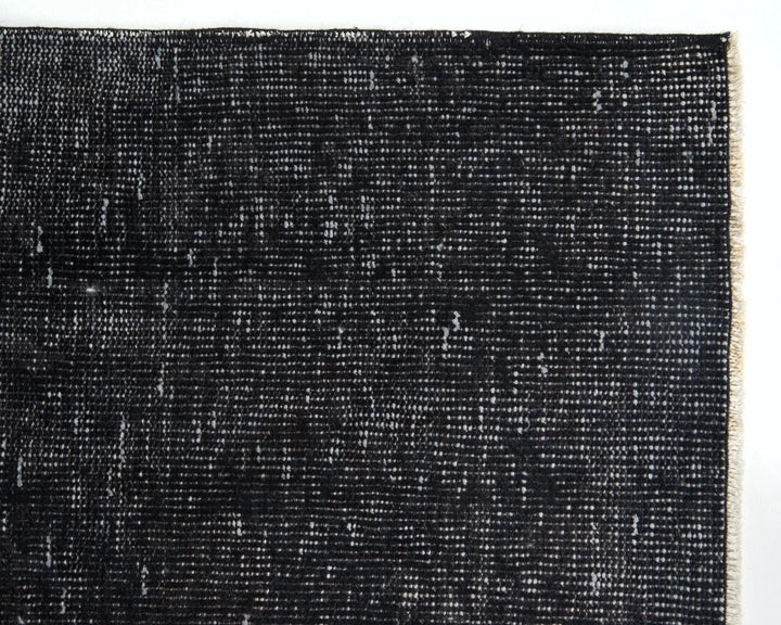 Black Oushak Rug 4' 8" x 8' 5" | No. VR50936