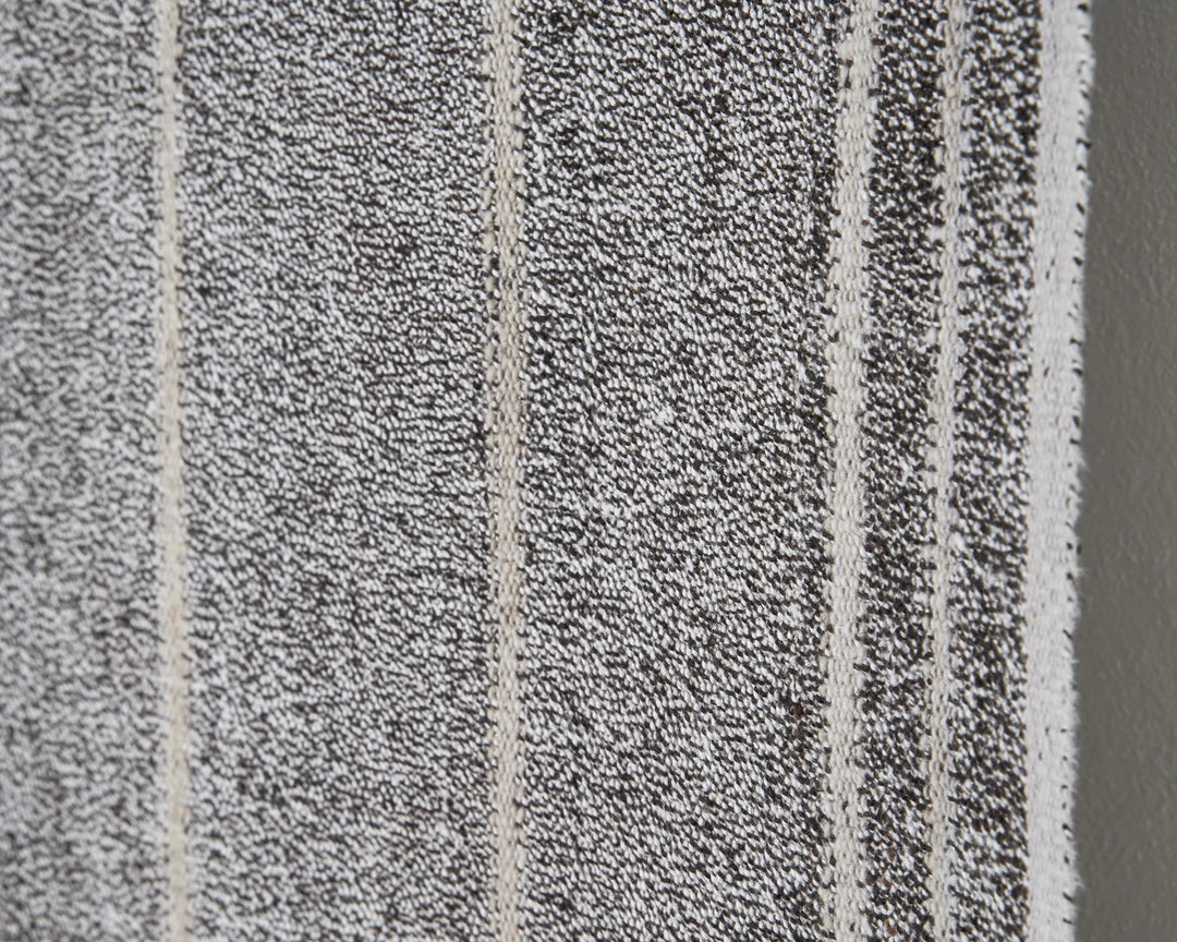 Gray Kilim Rug 5' 11" x 8' 5" | No. VR51017
