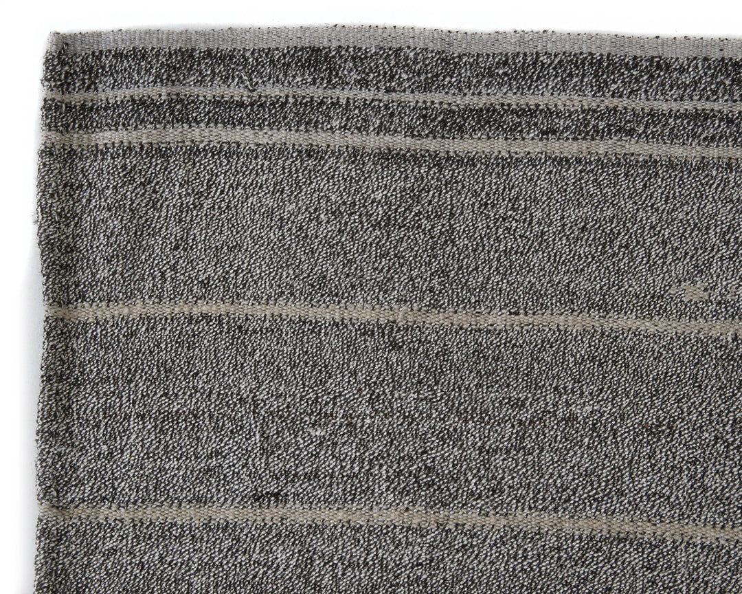 Gray Kilim Rug 5' 11" x 8' 5" | No. VR51017