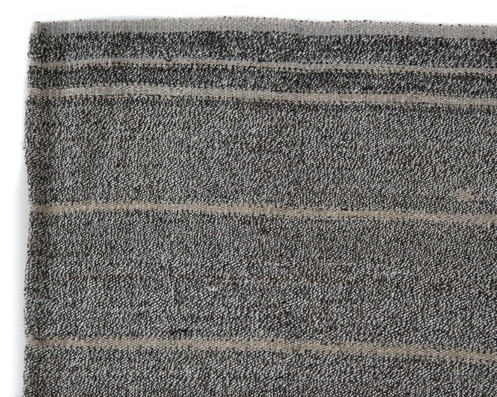 Gray Kilim Rug 5' 11" x 8' 5" | No. VR51017