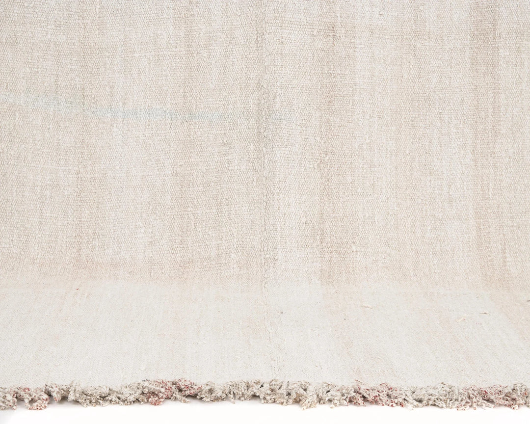 White Turkish Kilim Rug 9' 2" x 4' 9" Flat-Weave | No. VR51520