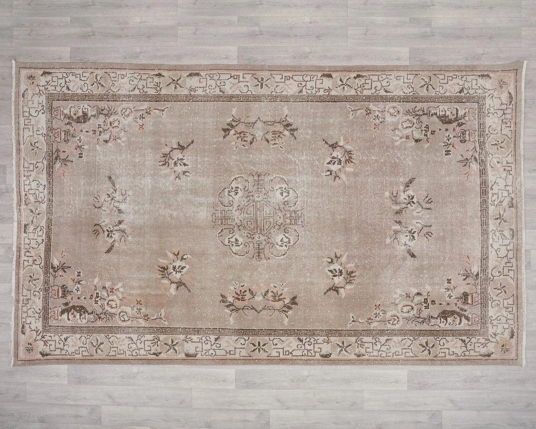 Beige Turkish Oushak Rug 6'1" x 9'8" Hand-Knotted | No. VR51554