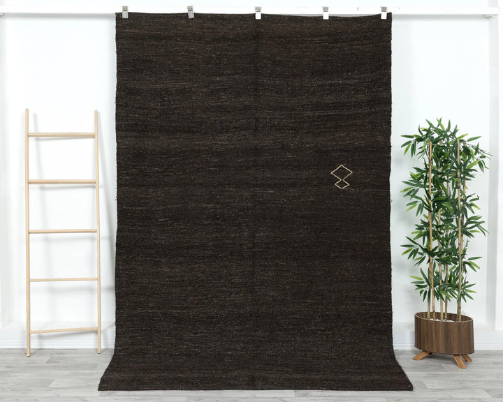 Brown Turkish Kilim Rug 5' 7" x 8' 5" Flat-Weave | No. VR51720