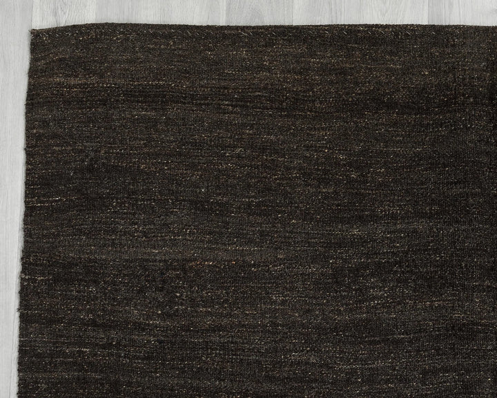 Brown Turkish Kilim Rug 5' 7" x 8' 5" Flat-Weave | No. VR51720