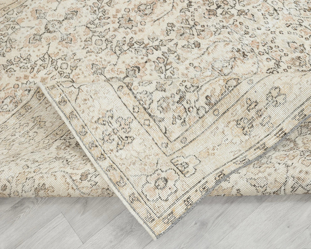 Beige Turkish Oushak Rug 6'11" x 10'4" Hand-Knotted | No. VR51862