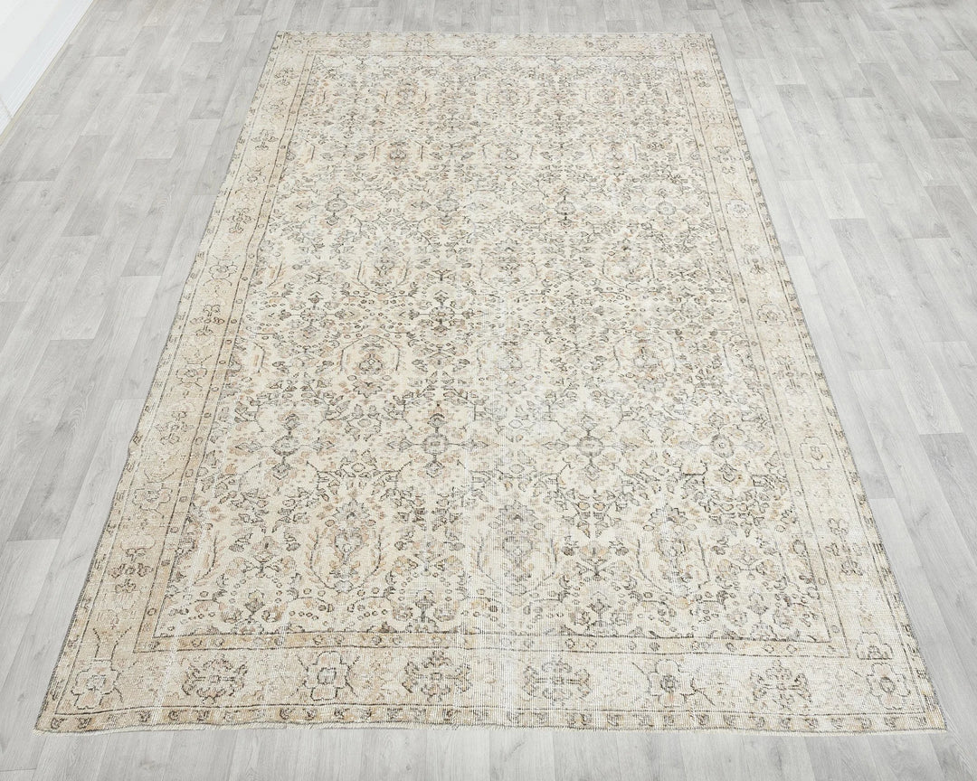 Beige Turkish Oushak Rug 6'11" x 10'4" Hand-Knotted | No. VR51862