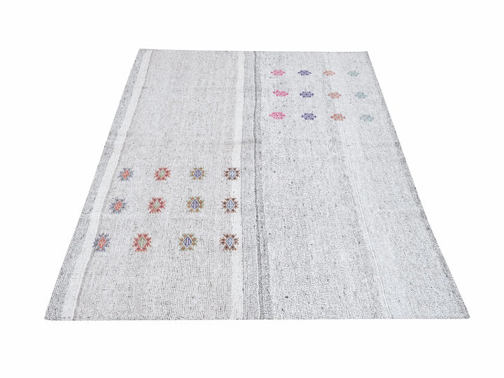 Gray Kilim Rug 4' 10" x 7' 5" | No. VR51929