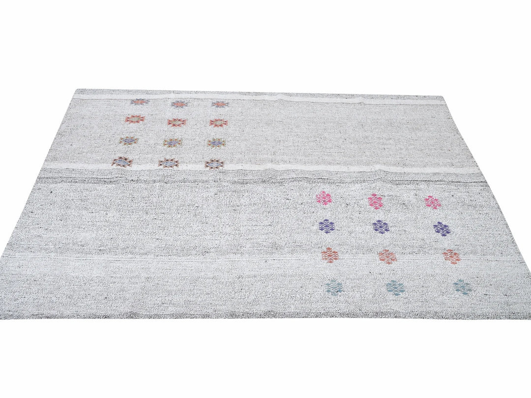 Gray Kilim Rug 4' 10" x 7' 5" | No. VR51929