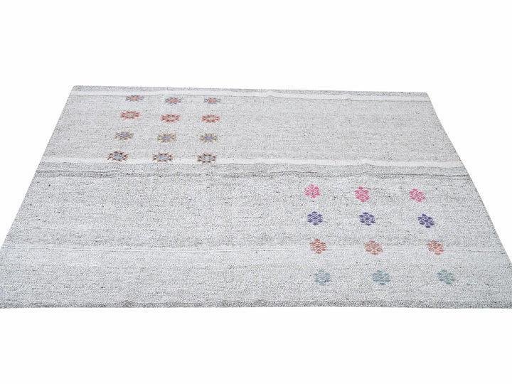 Gray Kilim Rug 4' 10" x 7' 5" | No. VR51929