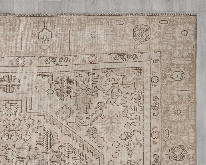 Beige Turkish Oushak Rug 8'8" x 11'6" Hand-Knotted | No. VR52081