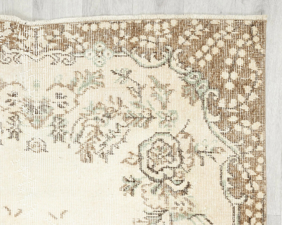Multicolor Turkish Oushak Rug 3' 10" x 6' 11" Hand-Knotted | No. VR52215