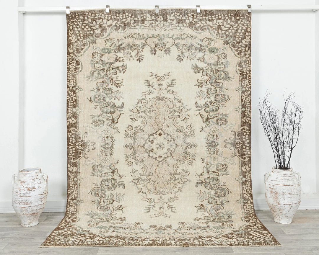 Beige Turkish Oushak Rug 6'1" x 9'2" Hand-Knotted | No. VR52551