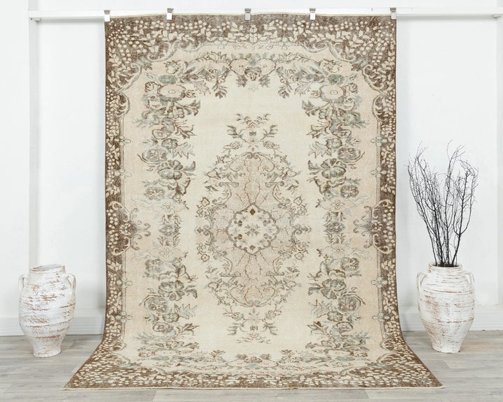 Beige Turkish Oushak Rug 6'1" x 9'2" Hand-Knotted | No. VR52551