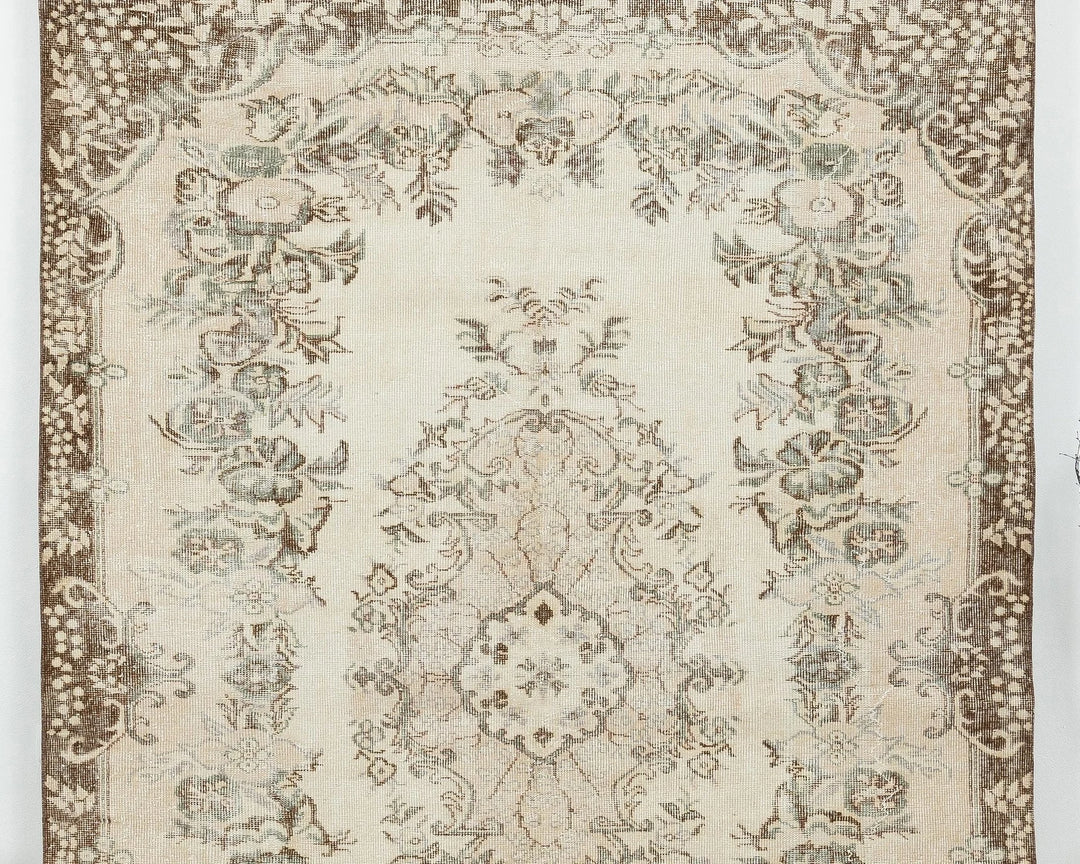 Beige Turkish Oushak Rug 6'1" x 9'2" Hand-Knotted | No. VR52551