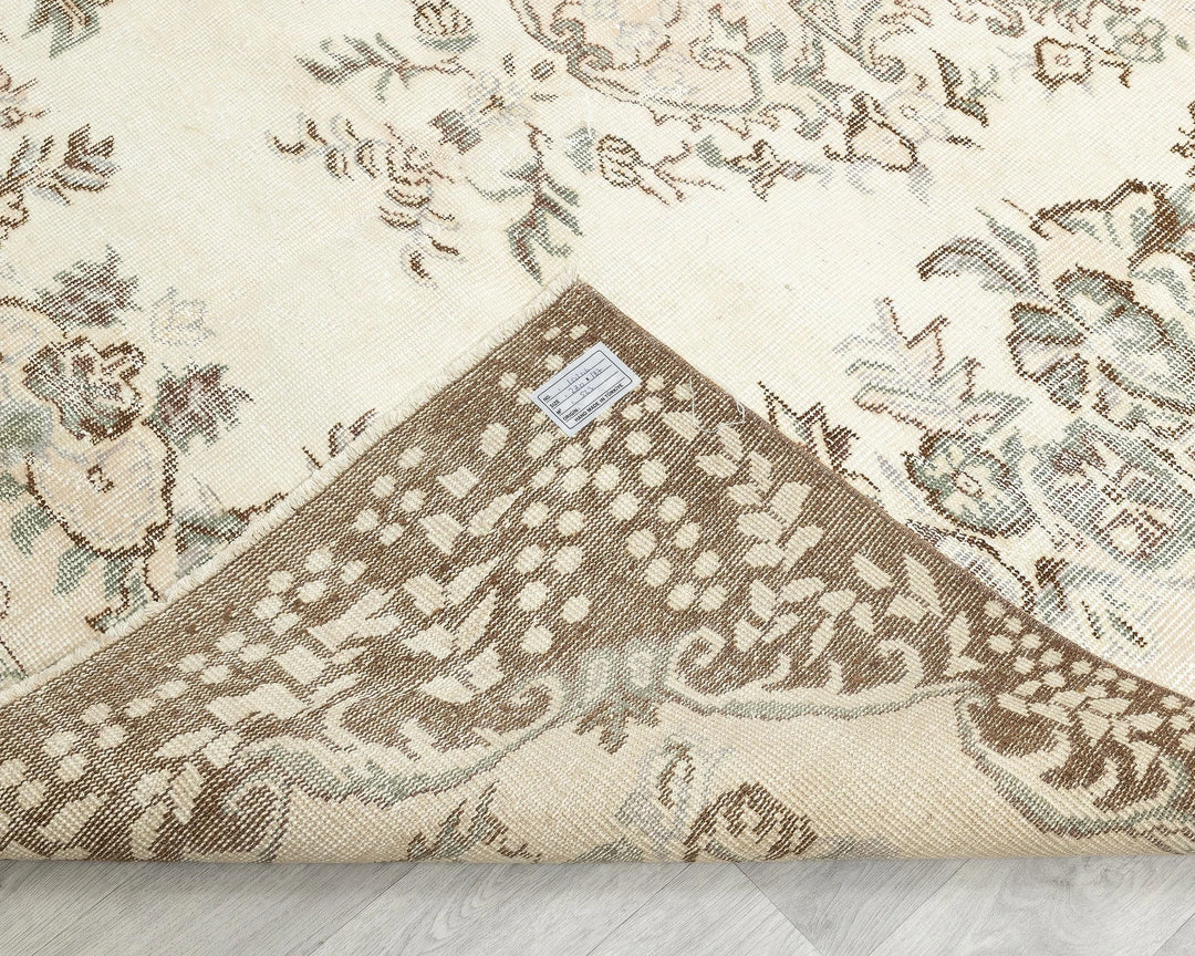 Beige Turkish Oushak Rug 6'1" x 9'2" Hand-Knotted | No. VR52551