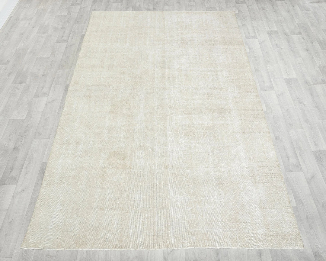 Beige Turkish Oushak Rug 6'6" x 10'5" Hand-Knotted | No. VR52576