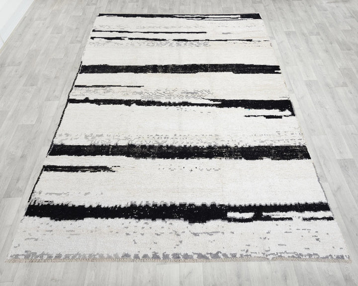 Black Vintage Turkish Rug 7' 7" x 11' 5" | No. VR52589