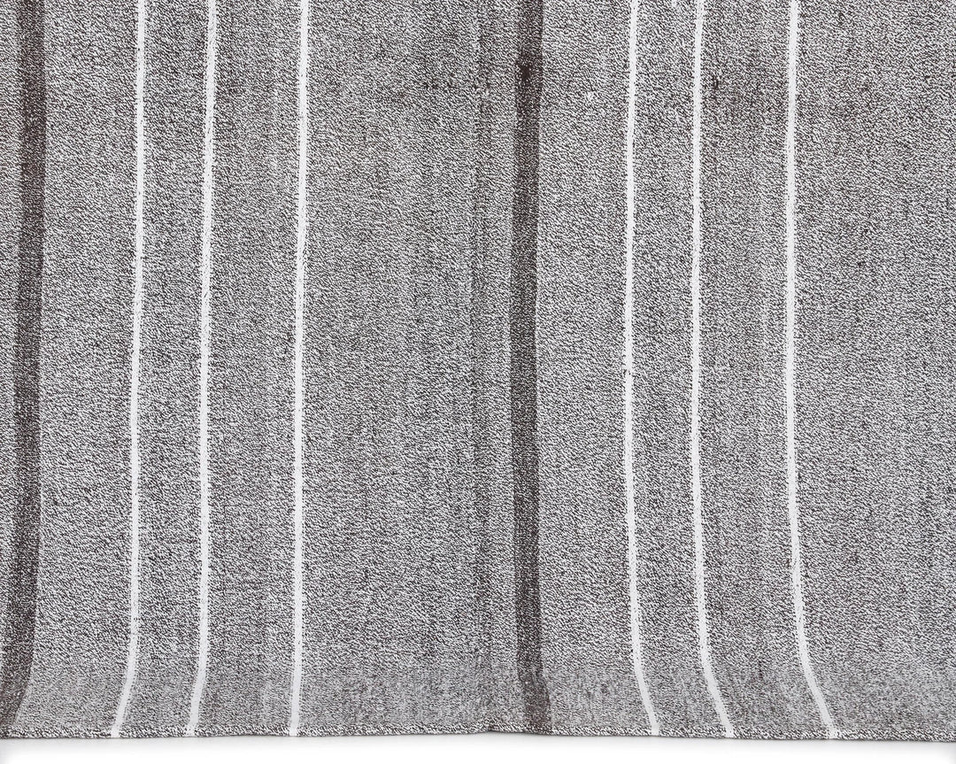 Gray Kilim Rug 4' 11" x 7' 4" | No. VR52700