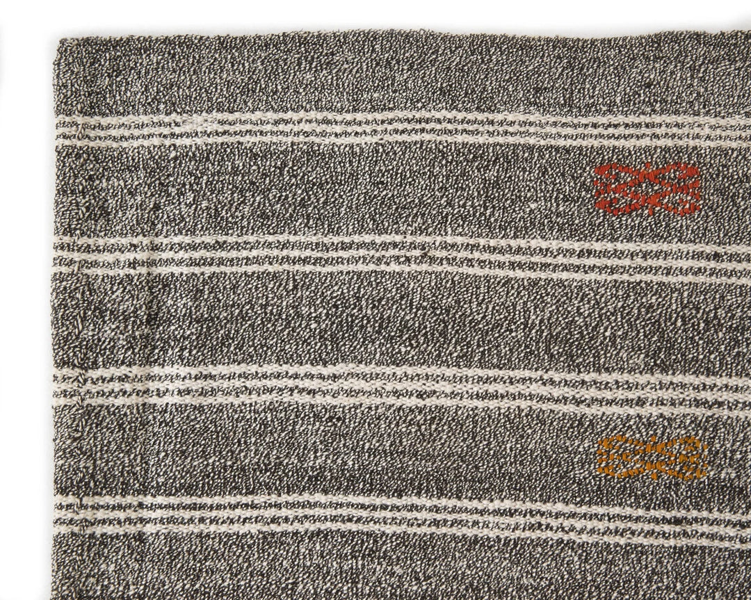 Gray Kilim Rug 6' 1" x 8' 3" | No. VR52917