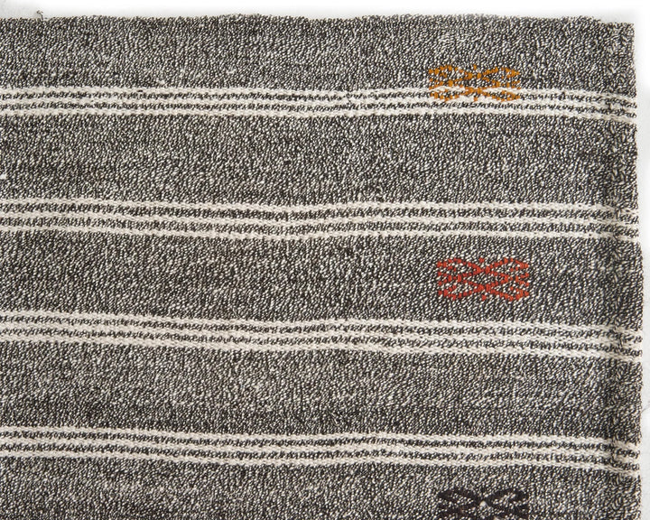Gray Kilim Rug 6' 1" x 8' 3" | No. VR52917