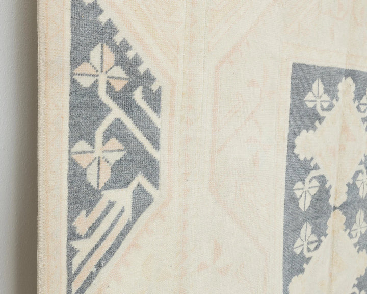 Beige Turkish Oushak Rug 8' 2" x 4' 9" Hand-Knotted | No. VR53308