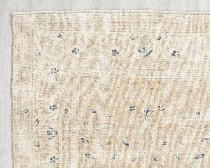 Beige Turkish Oushak Rug 6' 11" x 10' 1" Hand-Knotted | No. VR53439