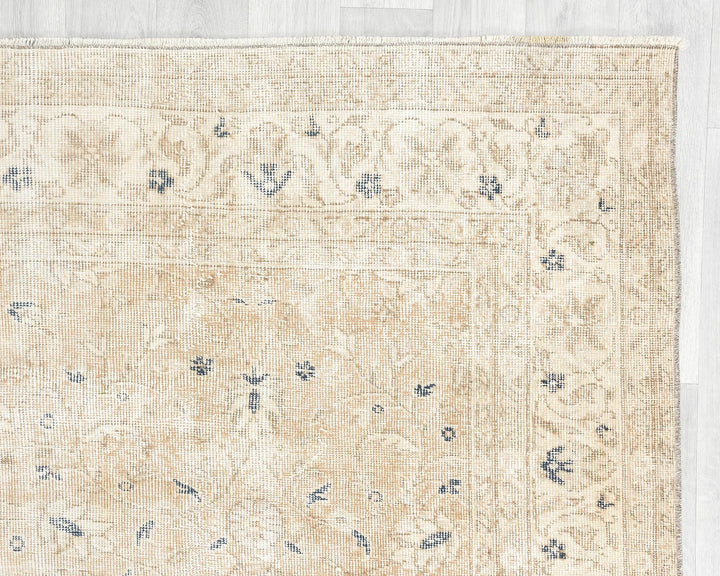 Beige Turkish Oushak Rug 6' 11" x 10' 1" Hand-Knotted | No. VR53439