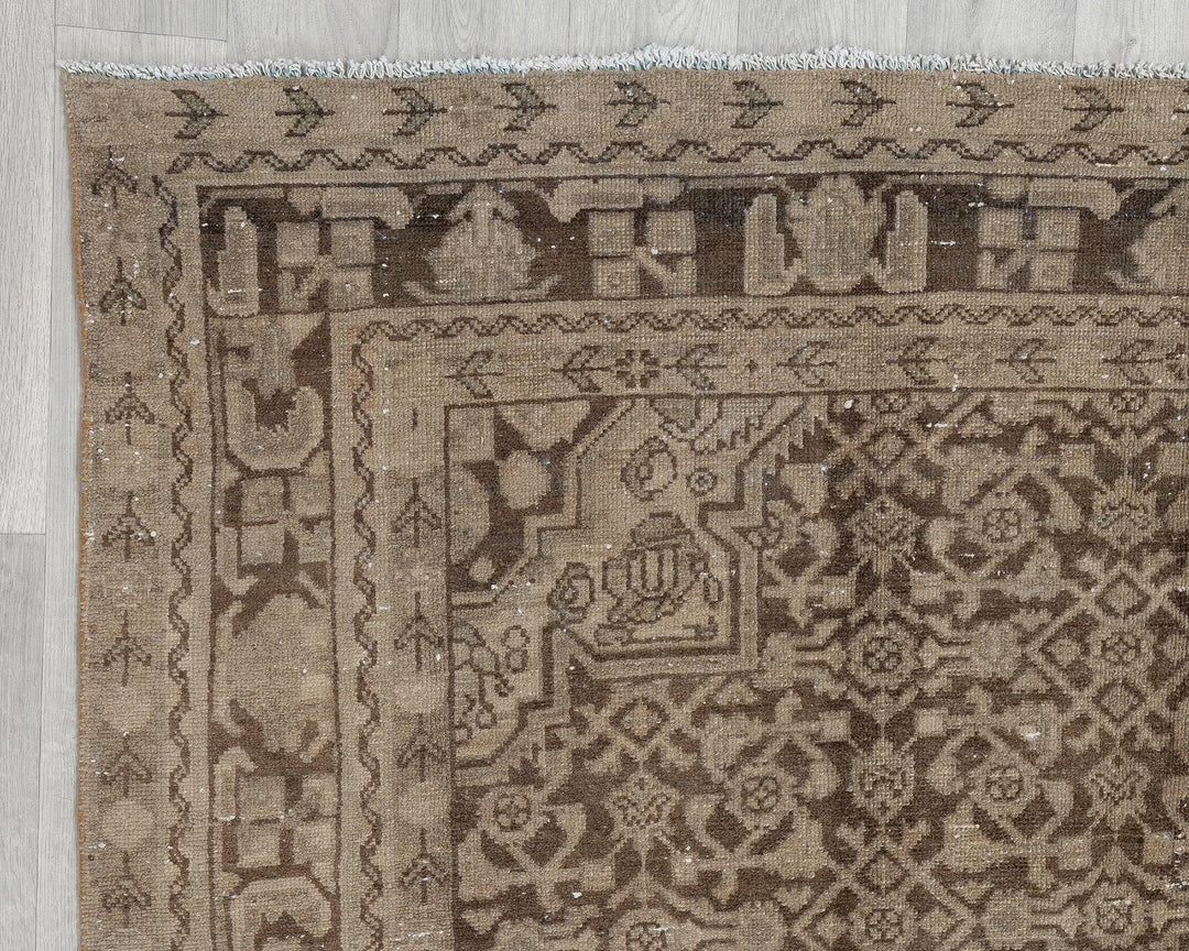 Oushak Rug 5' 3" x 9' | No. VR53562