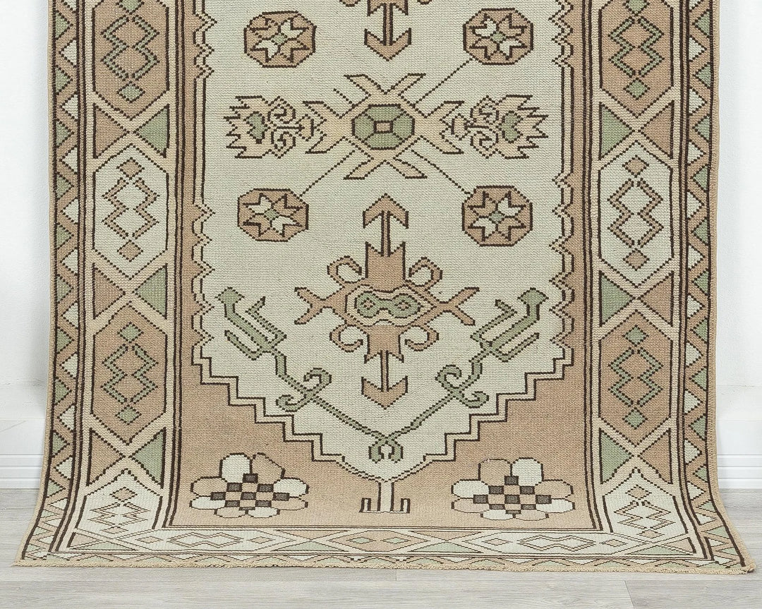Multicolor Turkish Oushak Rug 3' 8" x 5' 11" Hand-Knotted | No. VR53716