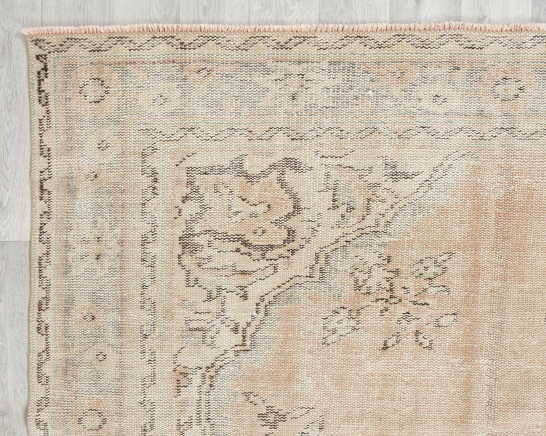 Multicolor Turkish Oushak Rug 5' 7" x 9' 4" Hand-Knotted | No. VR53809