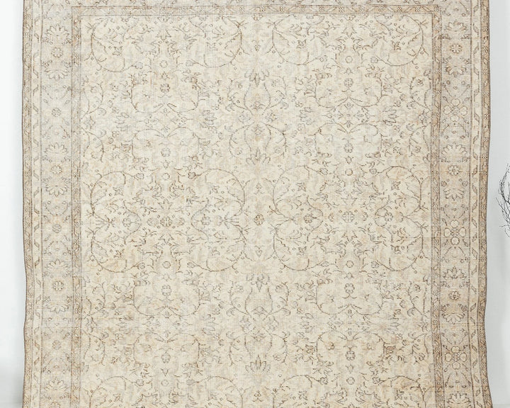 Beige Turkish Oushak Rug 6' 6" x 10' Hand-Knotted | No. VR53830