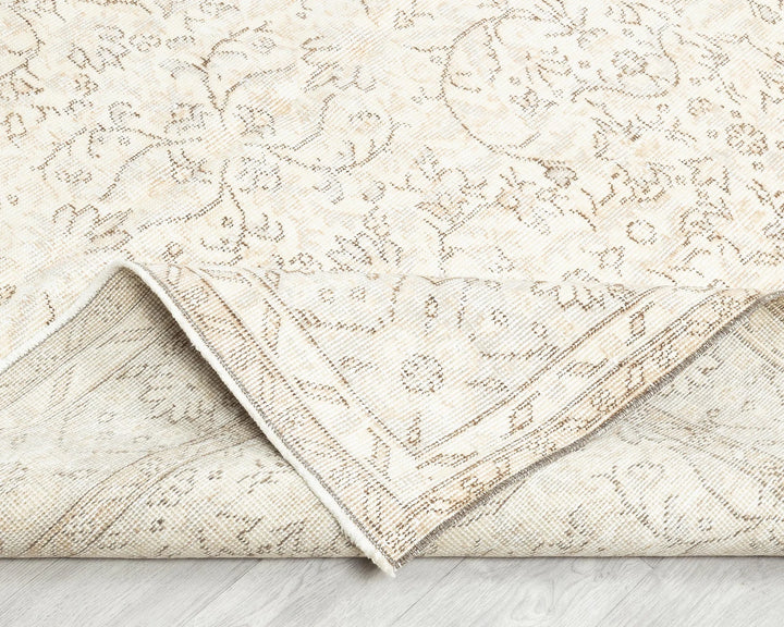 Beige Turkish Oushak Rug 6' 6" x 10' Hand-Knotted | No. VR53830